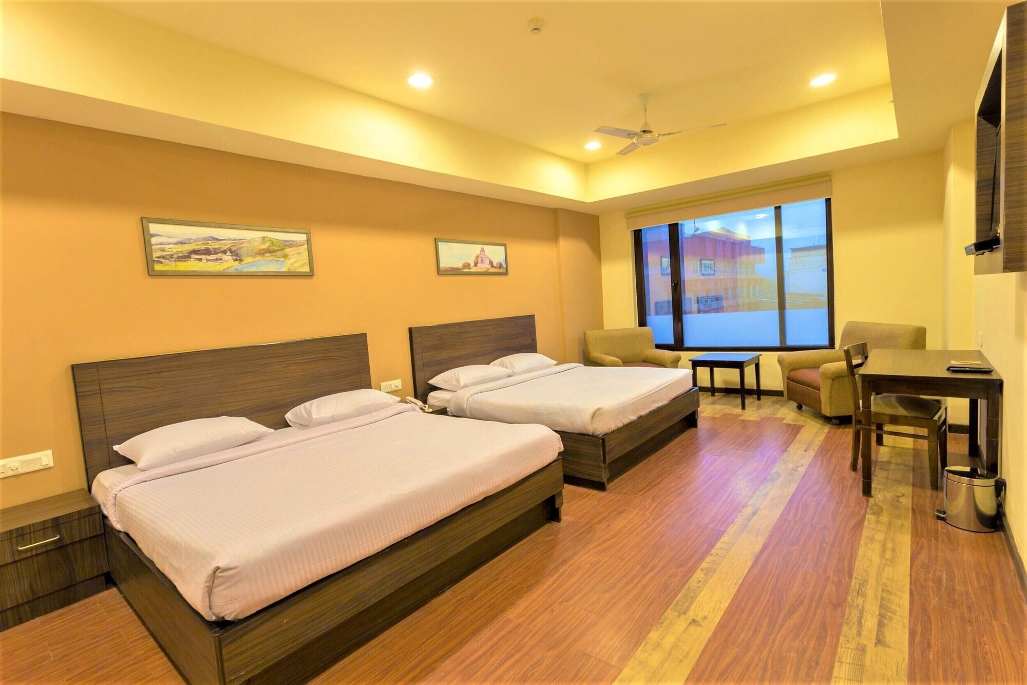 จิงเจอร์ โฮเต็ล กาตรา Hotel คาตรา ภายนอก รูปภาพ