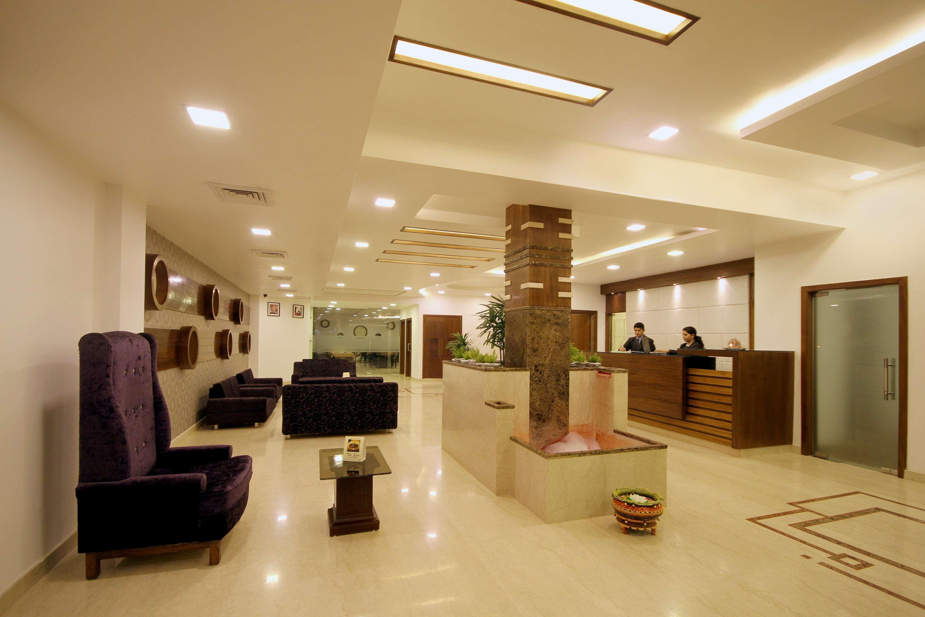 จิงเจอร์ โฮเต็ล กาตรา Hotel คาตรา ภายนอก รูปภาพ